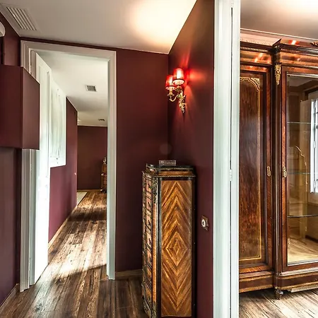Апартаменты Thesuites Барселона